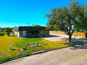 16628 Sea Lark Rd, Houston, TX à louer Photo intérieure– Image 1 sur 6