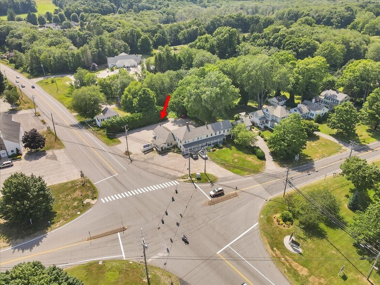 326 Route 87, Columbia, CT à louer - Photo de l’immeuble – Image 1 sur 55