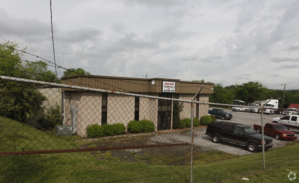 3716 Dickerson Pike, Nashville, TN à vendre - Photo de l’immeuble – Image 2 sur 13