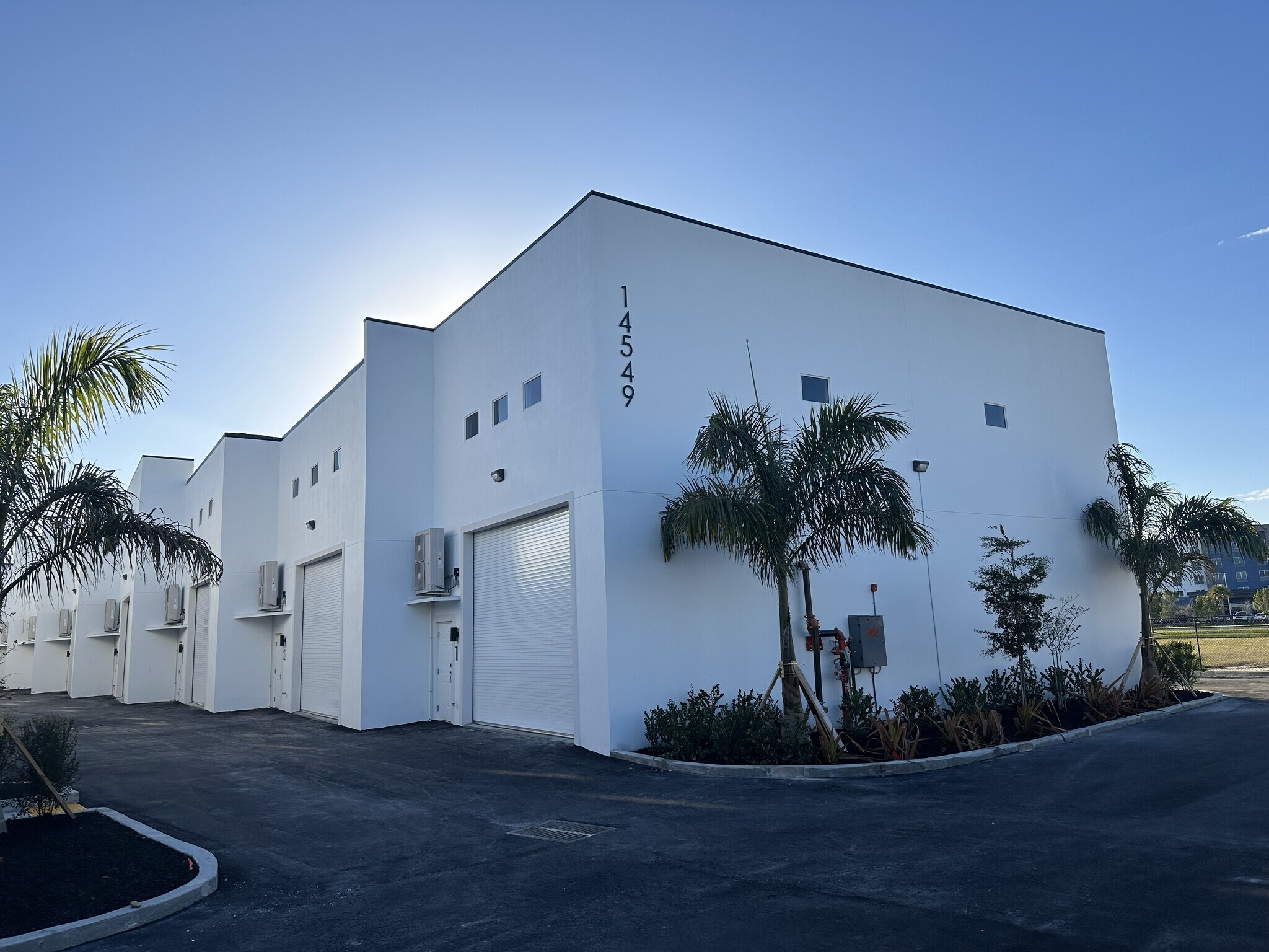 15547 Global Pkwy., Fort Myers, FL à vendre Photo principale– Image 1 sur 7