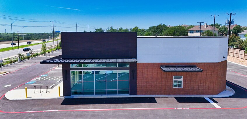 25211 U.S. 281 N hwy, San Antonio, TX à louer - Photo de l’immeuble – Image 3 sur 9