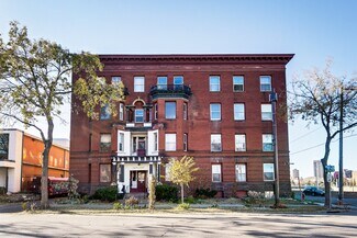 Plus de détails pour 1800 Park Ave, Minneapolis, MN - Logement à vendre