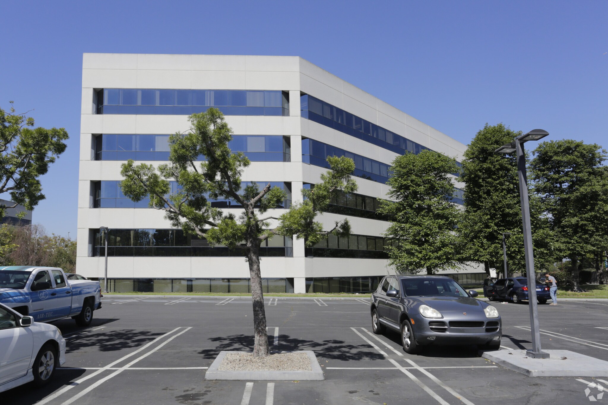 400 Corporate Pointe, Culver City, CA à louer Photo principale– Image 1 sur 5