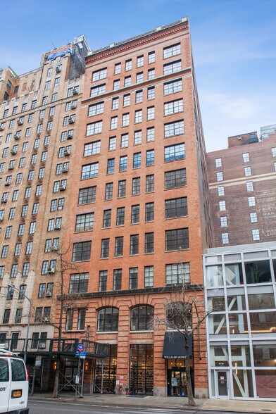 106-110 Seventh Ave, New York, NY à vendre - Photo de l’immeuble – Image 2 sur 5