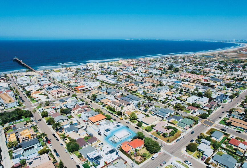 277 Evergreen Ave, Imperial Beach, CA à vendre - Photo de l’immeuble – Image 3 sur 8