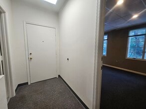 11700-11706 Bowman Green Dr, Reston, VA à louer Photo intérieure– Image 2 sur 8