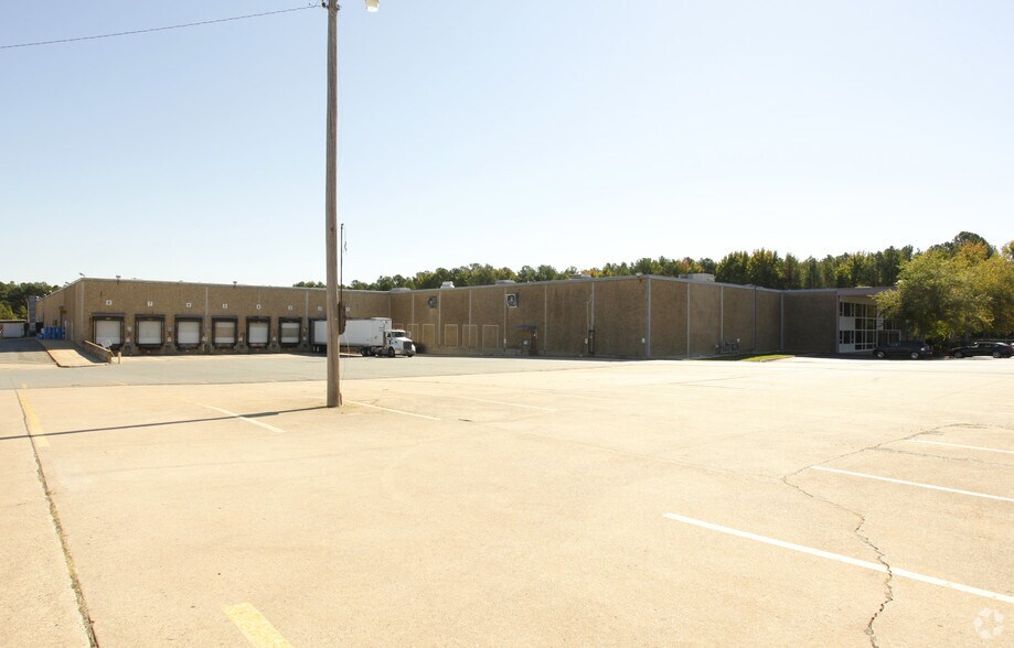 1031 N Redmond Rd, Jacksonville, AR à vendre - Photo principale – Image 1 sur 6