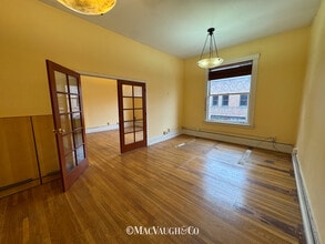 119-121 E Union St, Pasadena, CA à louer Photo intérieure– Image 2 sur 3