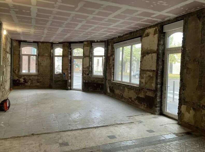 Local commercial dans Roubaix à louer - Photo intérieure – Image 3 sur 3