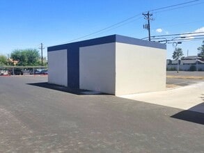 1555 E Flamingo Rd, Las Vegas, NV à louer Photo intérieure– Image 1 sur 2