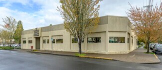 Plus de détails pour 424 NE Ford St, Mcminnville, OR - Bureau à vendre
