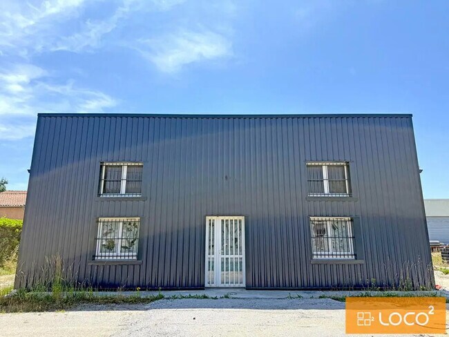 Plus de détails pour 7 Avenue De La Mouyssaguèse, Drémil-Lafage - Bureau, Local d'activités à louer