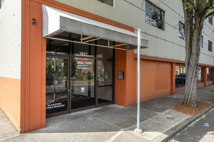 1827 NE 44th Ave, Portland, OR à louer - Photo de l’immeuble – Image 3 sur 8