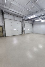 2425 Hutson Rd, Green Bay, WI à louer Photo intérieure– Image 1 sur 1