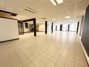 50 Chase Rd, Southend On Sea à louer Photo de l’immeuble– Image 2 sur 15