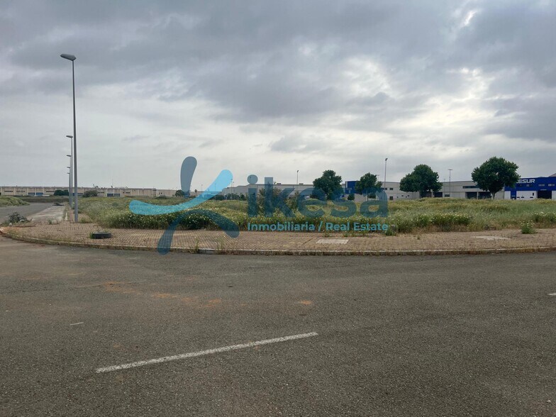 Terrain dans Alcalá de Guadaíra, Sevilla à vendre - Photo de l’immeuble – Image 1 sur 10