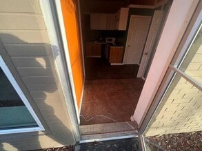 120 3 Av E, Drumheller, AB à louer Photo intérieure– Image 2 sur 15