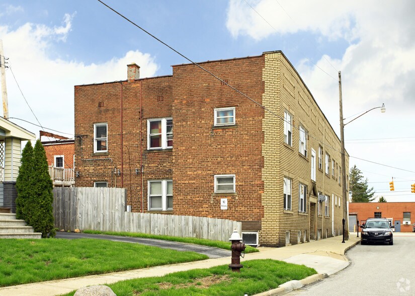 13315-13317 Madison Ave, Lakewood, OH à vendre - Photo de l’immeuble – Image 2 sur 12