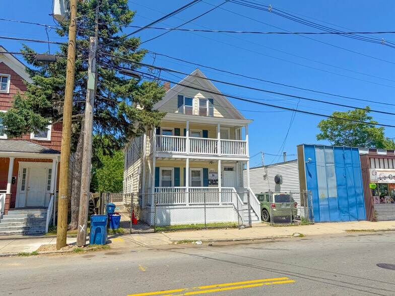 145 Water St, Lawrence, MA à vendre - Photo de l’immeuble – Image 2 sur 11