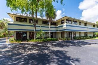 1101 S Rogers Cir, Boca Raton, FL à louer Photo de l’immeuble– Image 1 sur 13