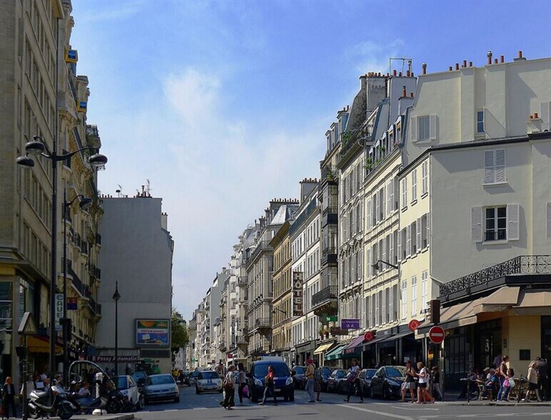 Local commercial dans Paris à louer - Photo de l’immeuble – Image 3 sur 7