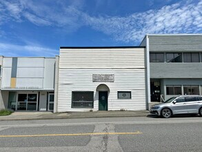 1529 Venables St, Vancouver, BC à louer Photo de l’immeuble– Image 1 sur 10