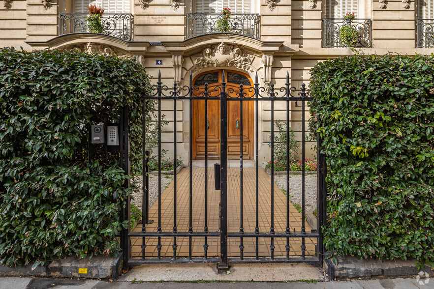4 Rue Du Maréchal Harispe, Paris à louer - Photo de l’immeuble – Image 3 sur 6
