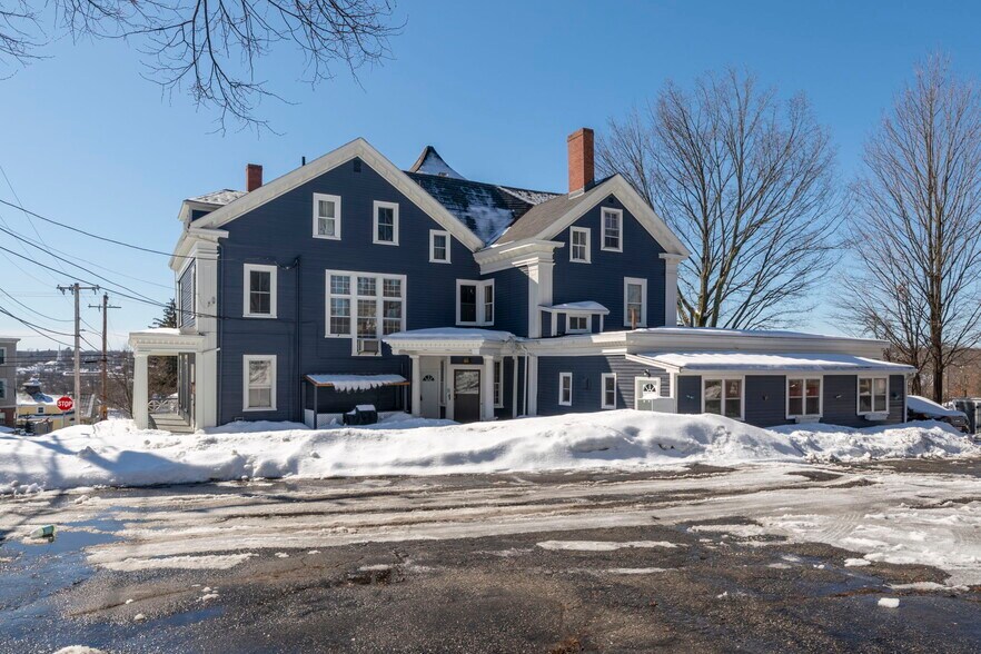 86 Summer St, Haverhill, MA à louer - Photo de l’immeuble – Image 1 sur 34
