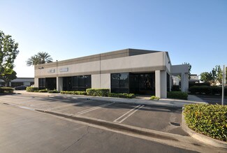 Plus de détails pour 1780 E McFadden Ave, Santa Ana, CA - Industriel/Logistique à louer