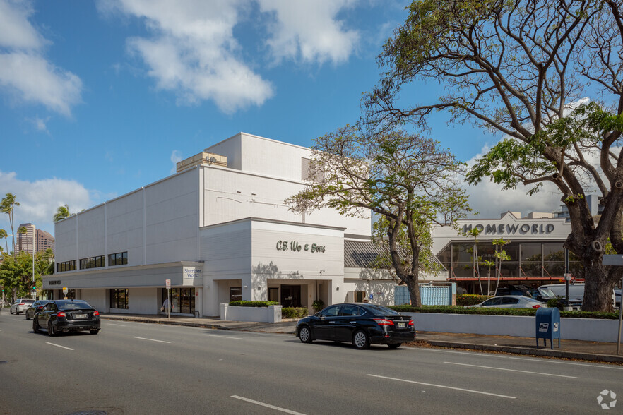702 S Beretania St, Honolulu, HI à louer - Photo principale – Image 1 sur 8