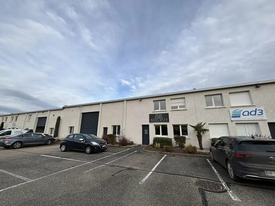 31 Rue Wilson, Décines-Charpieu à louer Photo de l’immeuble– Image 1 sur 20