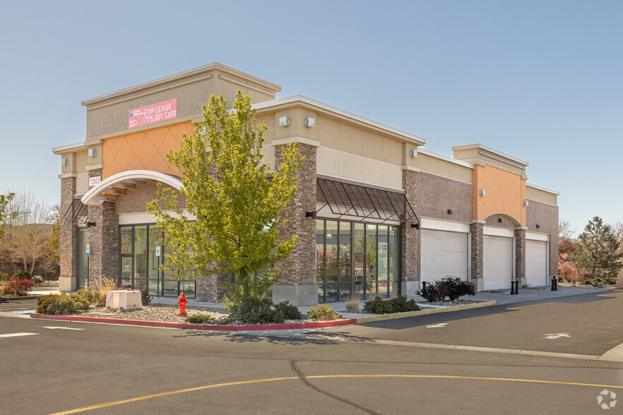 1310 Scheels Dr, Sparks, NV à louer - Photo de l’immeuble – Image 3 sur 28