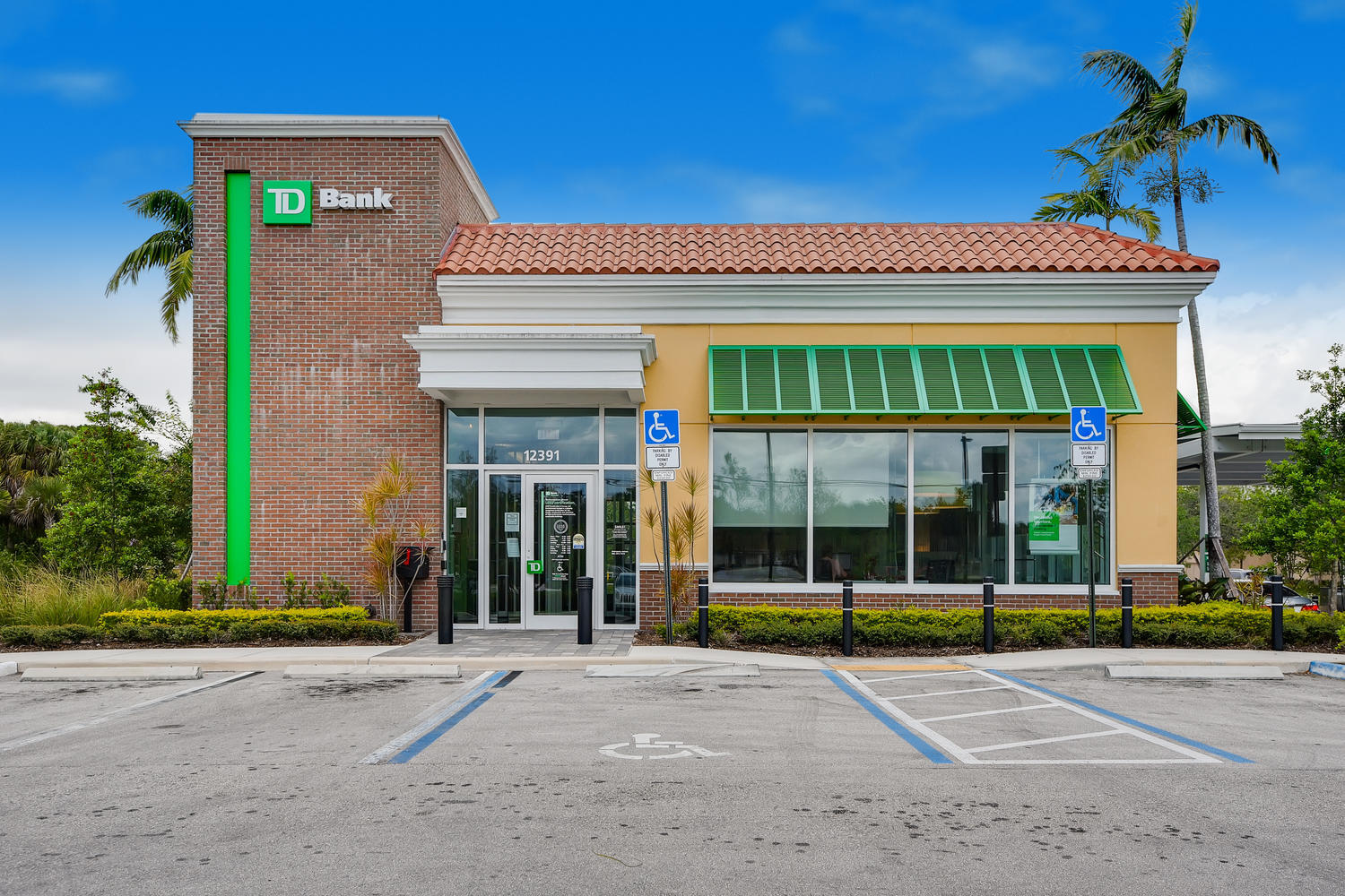 12391 W Sunrise Blvd, Sunrise, FL à vendre Photo de l’immeuble– Image 1 sur 9