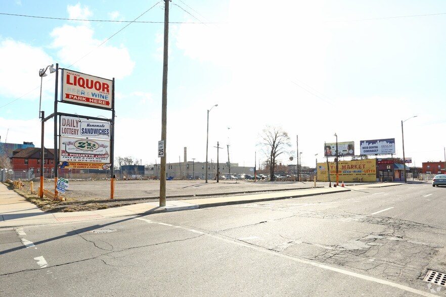 6526 John R St, Detroit, MI à vendre - Photo de l’immeuble – Image 3 sur 3