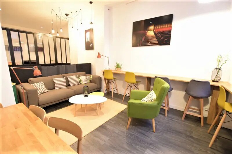 Bureau dans Paris à louer - Photo de l’immeuble – Image 1 sur 7