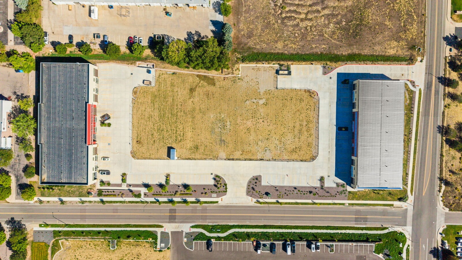 351 W 66th St, Loveland, CO 80538 - Lot C1 - - Photo intérieure - Image 1 of 2