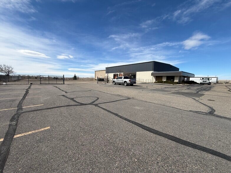 150 N Walsh Dr, Casper, WY à vendre - Photo de l’immeuble – Image 2 sur 23