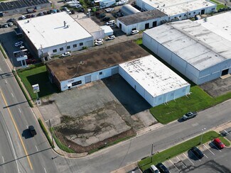 Plus de détails pour 402 Aberdeen Rd, Hampton, VA - Industriel/Logistique à louer
