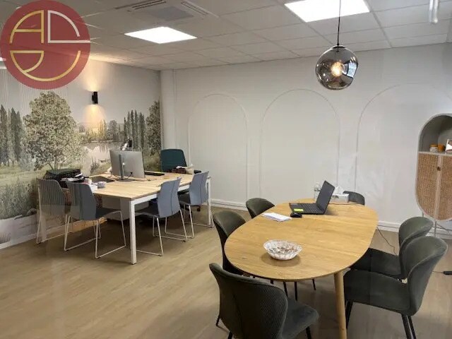 Plus de détails pour Bureau à louer