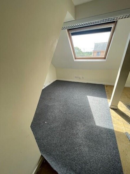 33A Front St, Newcastle Upon Tyne à louer - Photo de l’immeuble – Image 3 sur 4