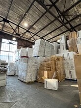 1819 Flushing Ave, Ridgewood, NY à louer Photo intérieure– Image 2 sur 6