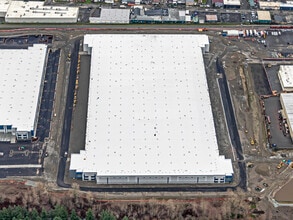 5802 S Burlington Way, Tacoma, WA à louer Photo intérieure– Image 2 sur 2