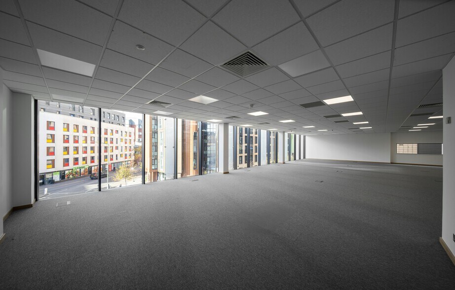 1-3 Oxford Rd, Bournemouth à louer - Photo de l’immeuble – Image 3 sur 27