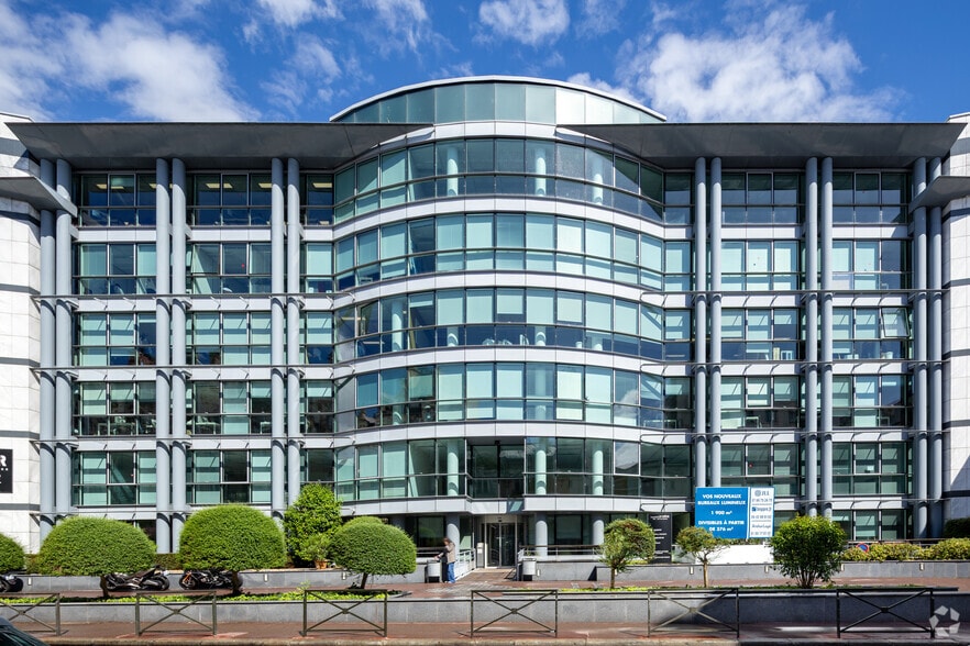 134/142 Rue Danton, Levallois-Perret à louer - Photo de l’immeuble – Image 3 sur 3