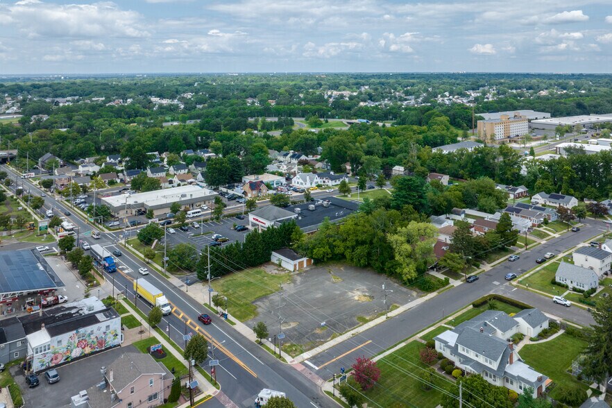800-812 N Black Horse Pike, Runnemede, NJ à louer - Photo de l’immeuble – Image 1 sur 16