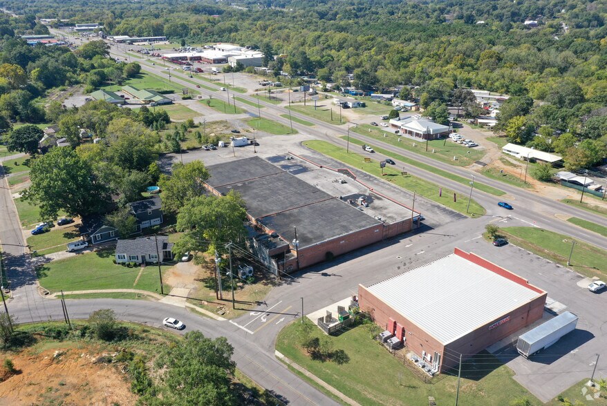 4317-4325 Bessemer Super Hwy, Bessemer, AL à louer - Photo principale – Image 1 sur 5