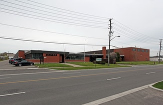 Plus de détails pour 125 Bermondsey Rd, Toronto, ON - Industriel/Logistique à louer