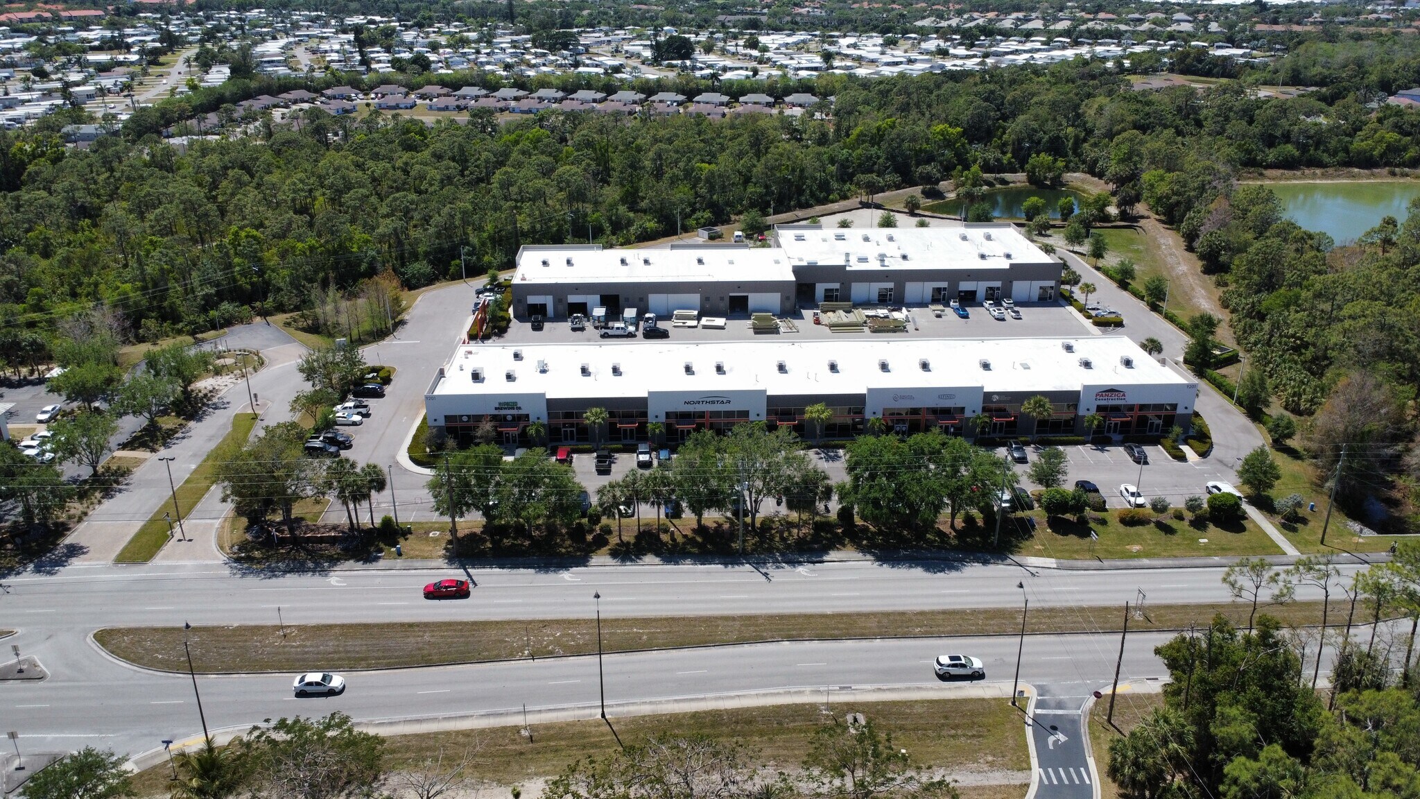 9201 Cockleshell Ct, Bonita Springs, FL à louer Photo principale– Image 1 sur 6