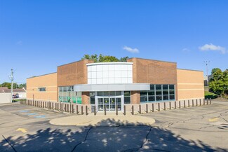 Plus de détails pour 705 W High Ave, New Philadelphia, OH - Local commercial à louer