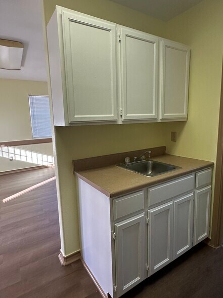 2315 US HWY 83 hwy, Laredo, TX à louer - Photo de l’immeuble – Image 3 sur 4